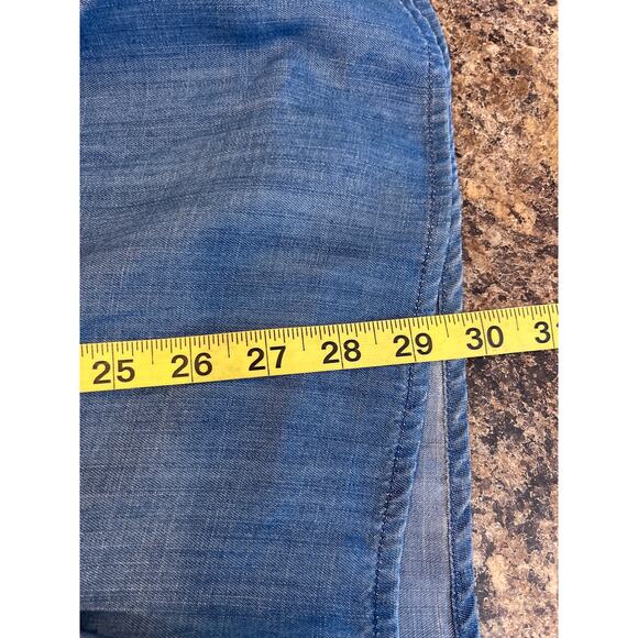 Chicos Size 2 US 12‎ / 14 Blue Chambray Embroidered Sleeve Tunic V Neck - Picture 9 of 9